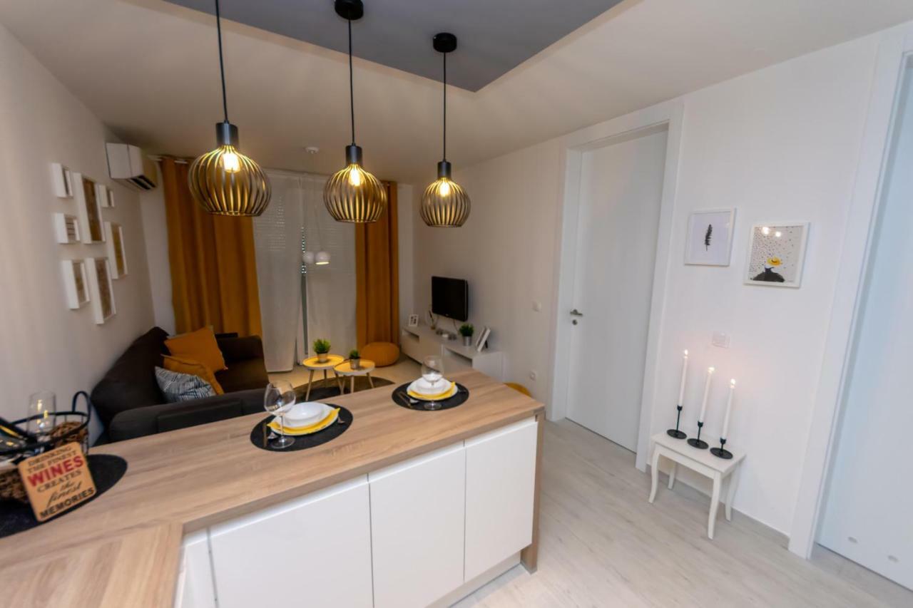 City Apartment Marlo Zadar Exterior foto